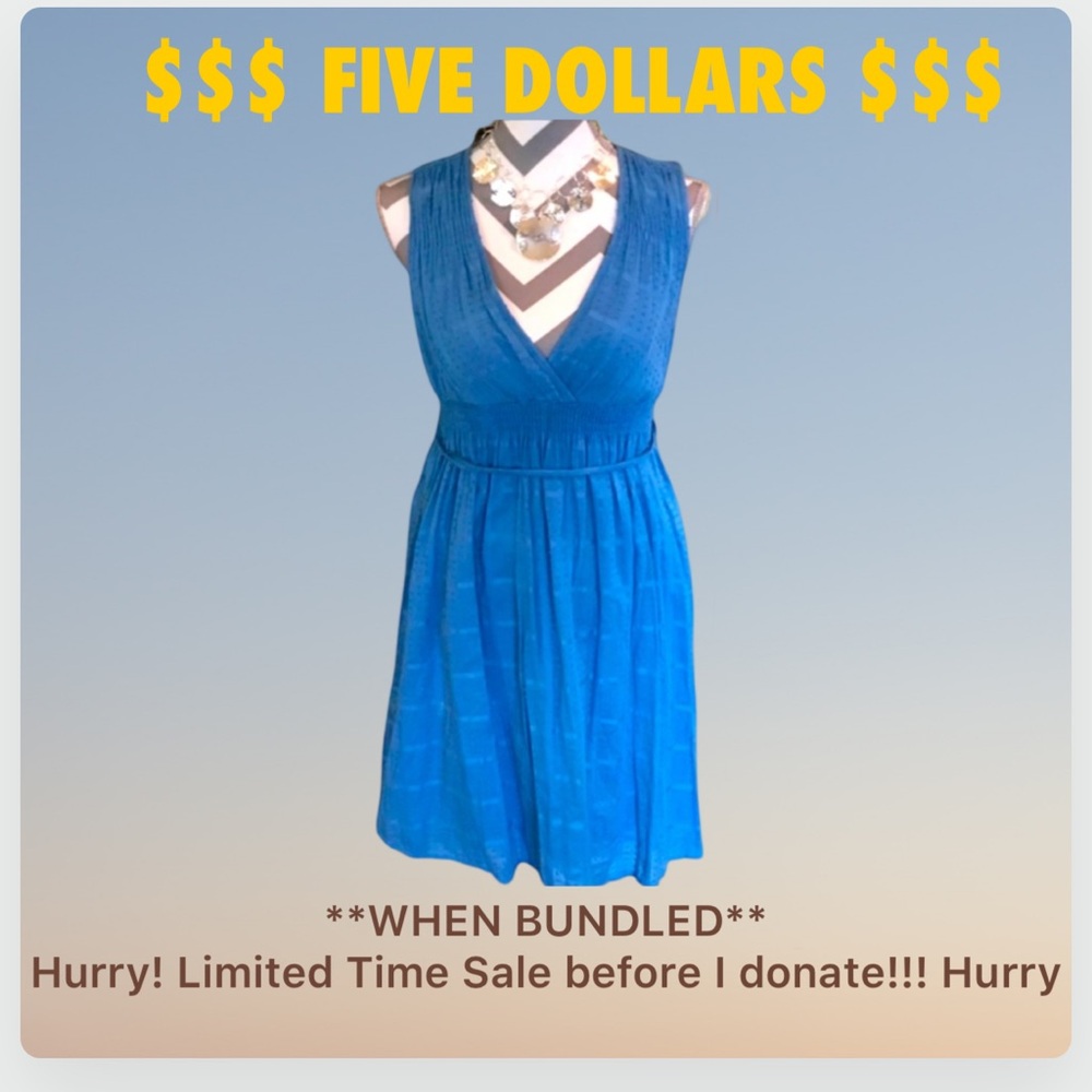 ✅🎉👗👗!!!!! Adorable Blue sleeveless dress ✅     $5.00 WHEN BUNDLED"